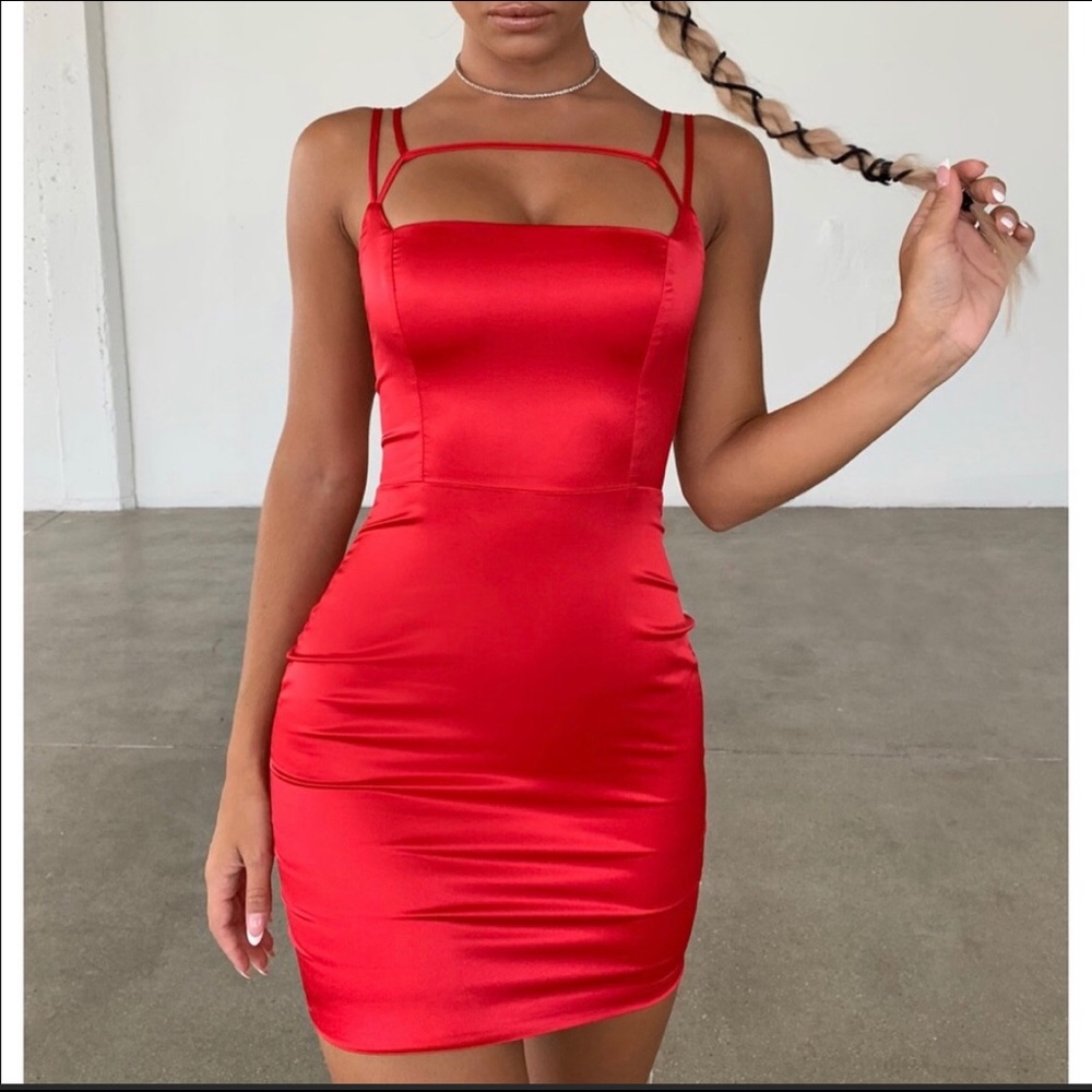 OH POLLY Satin Red Cutout dress